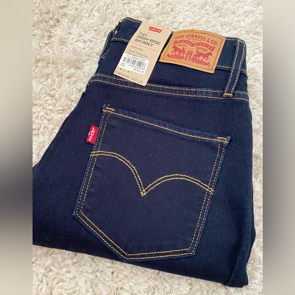 Levi’s 721 High-Rise Skinny Jean NWT - Picture 5 of 6